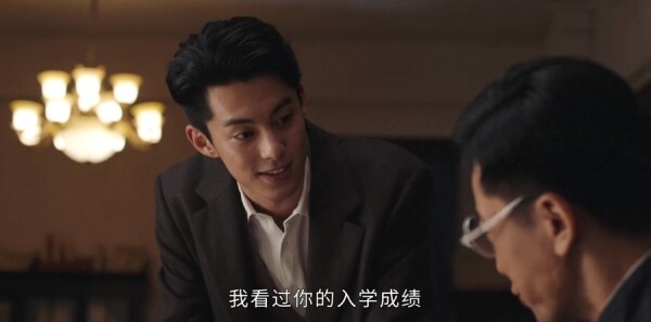 ս���е��ഺ�ּ��������