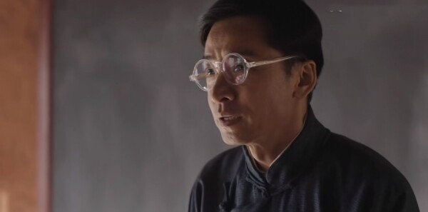 ս���е��ഺ�ּ��������