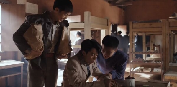 ս���е��ഺ�ּ��������