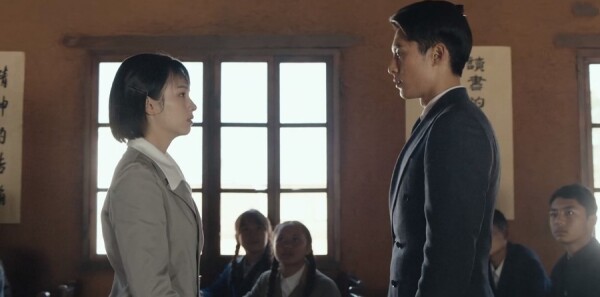 ս���е��ഺ�ּ��������